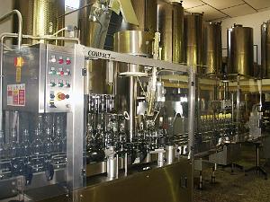 Mise en bouteille Super Anis - Monforte del Cid (Alicante-Espagne 2008)